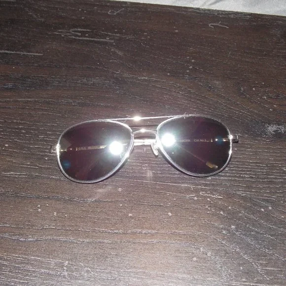 Fossil Aviator Sunglasses - Picture 2 of 15